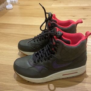 Nike Air Max 1 sneakerboot reflect size 8